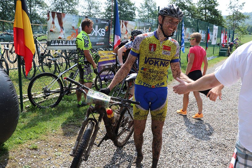 Novinka & akce-Česká cyklistická výprava bojovala o medaile v Belgii